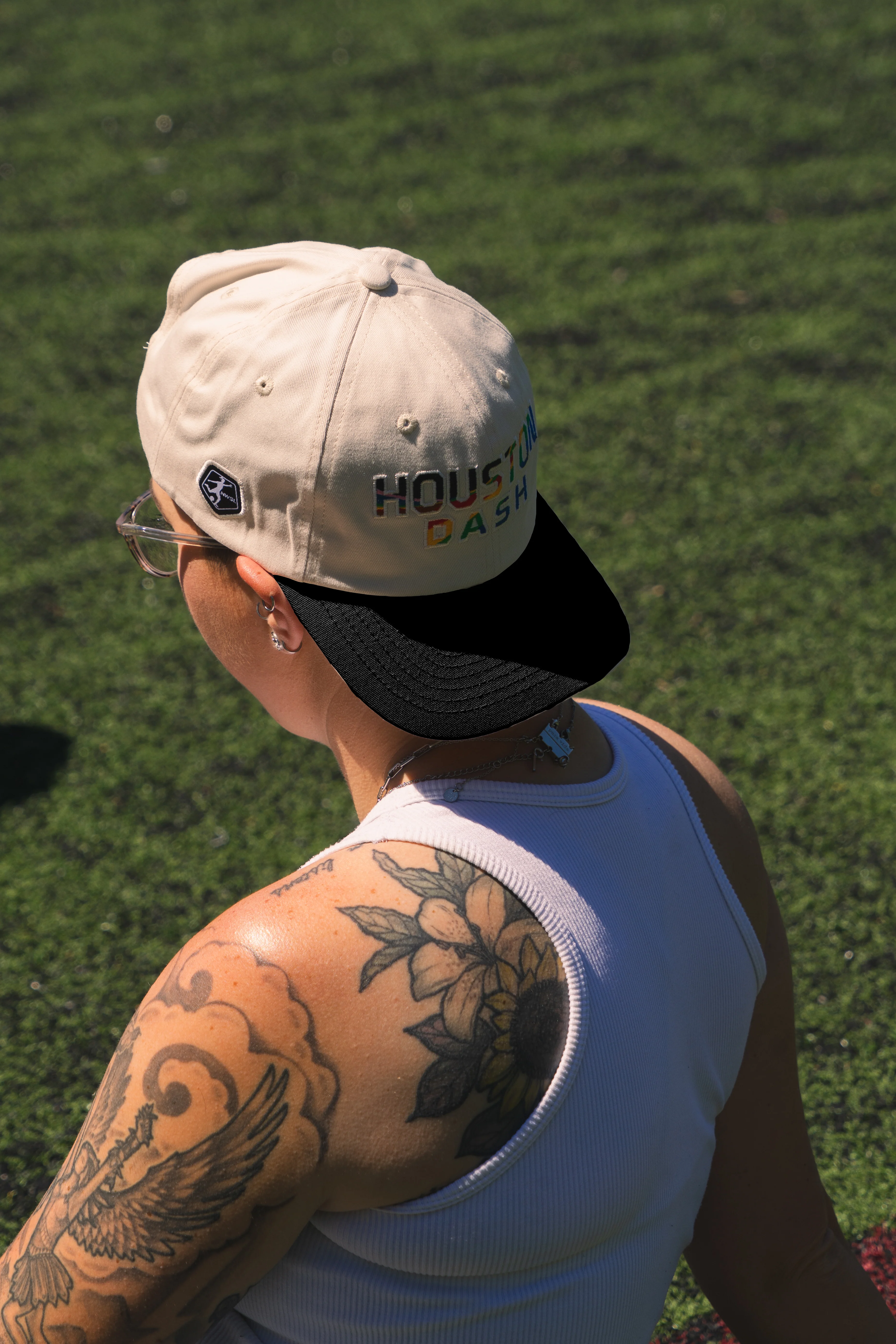 Unisex Houston Dash Two-Toned Pride Hat - Image 4